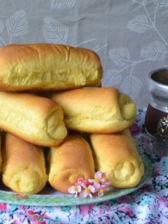 Una foto de Pancitos rellenos con dulce de leche😎
