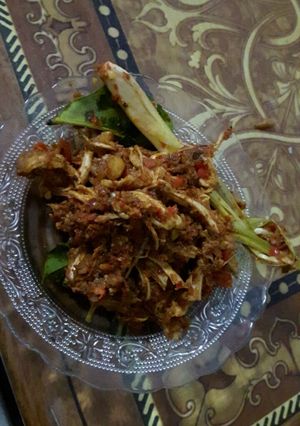 Foto resep Ayam suwir sambal matah tumis
