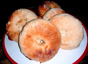 Una foto de Roscón relleno de Arequipe