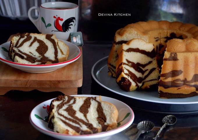 Zebra Cake Putih Telur