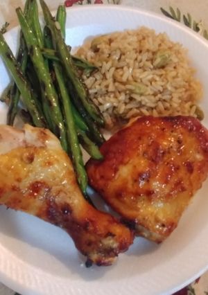 A picture of Tami's Baked Chicken in a yogurt Sauce.