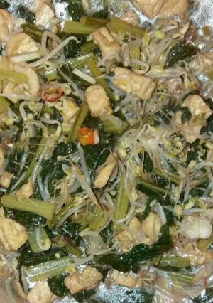 Foto resep Tumis sawi cambah tahu