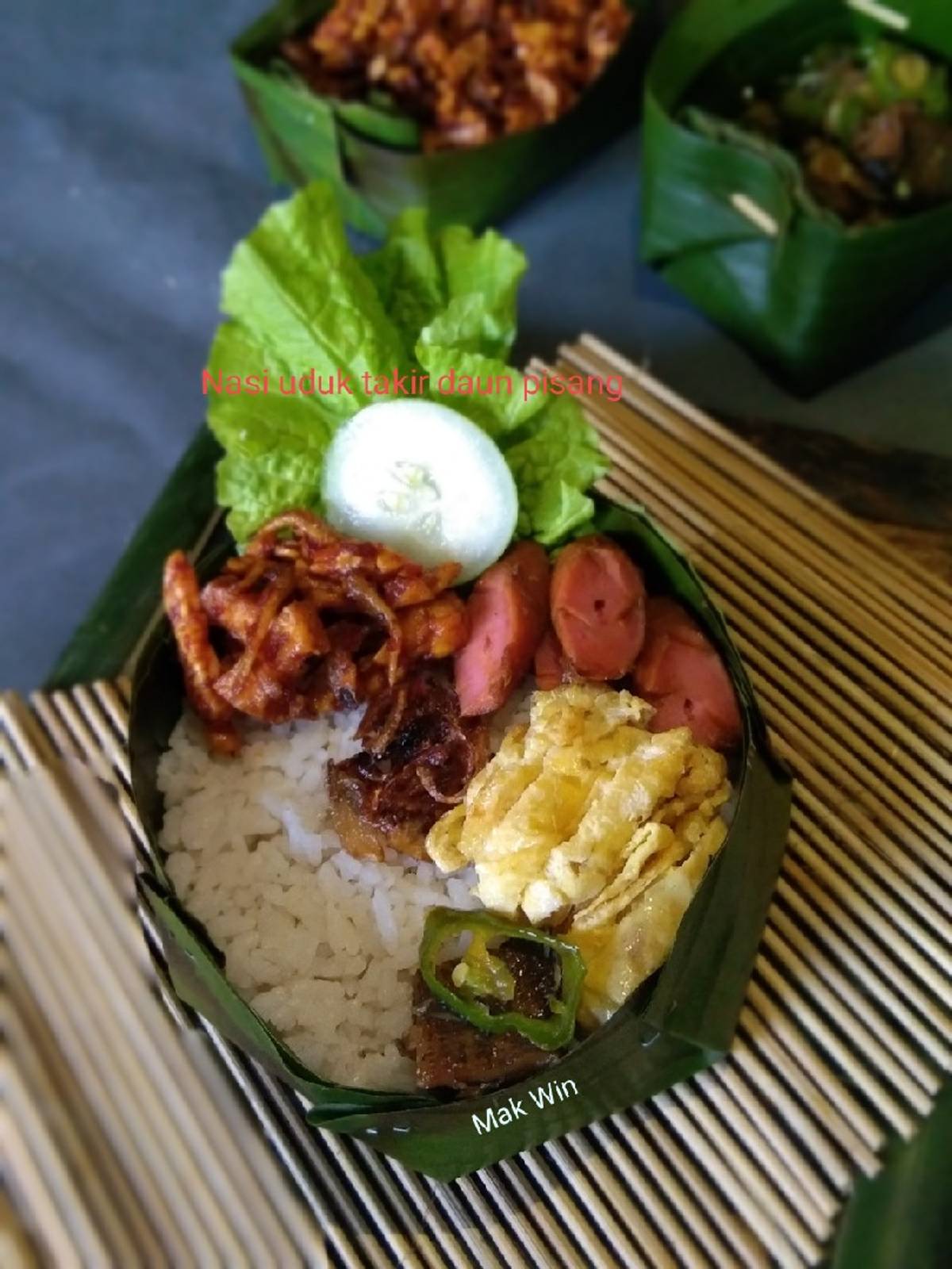 Nasi uduk takir daun pisang foto resep utama