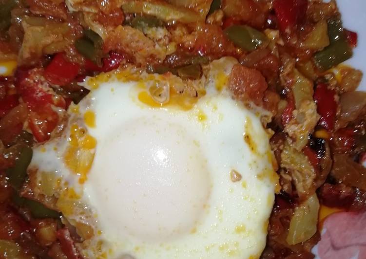 Pisto de calabacín con huevo