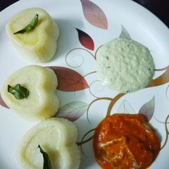 A picture of Heart shaped idli.