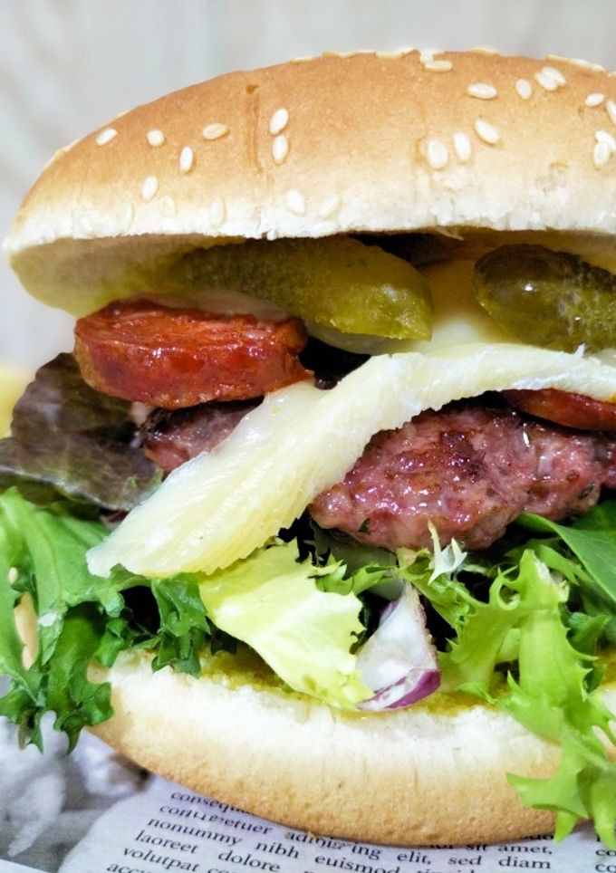 Una foto de Burger ibérica