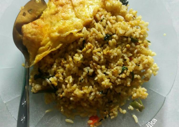 10Rahasia Membuat Nasi Goreng Kilat Darurat yang Enak