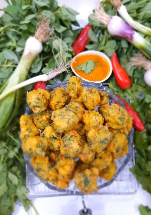 ગોટા (Gota Recipe in Gujarati) રેસીપી મુખ્ય ફોટો