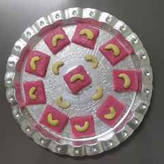 A picture of My Pink Kajukand.