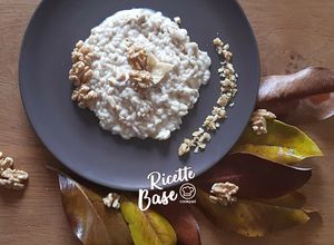 Foto di Risotto parmigiano e noci