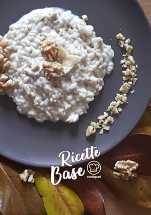 Foto di Risotto parmigiano e noci