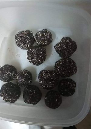 Φωτογραφία της συνταγής Vegan ωμά τρουφάκια