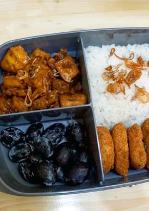 Foto resep Lunchbox / Bekal (Tumis Tahu Kecap)