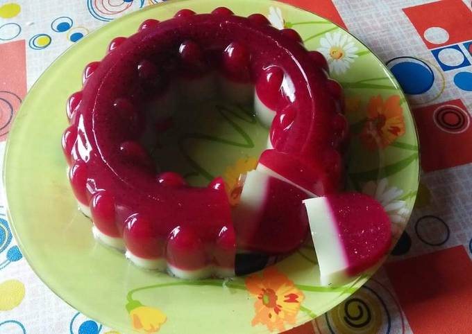 Puding buah naga melon
