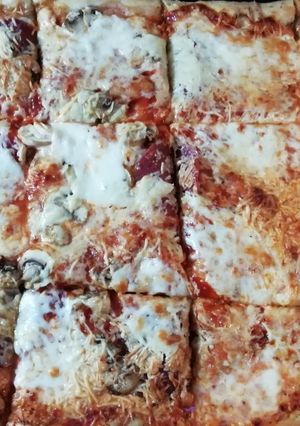Φωτογραφία της συνταγής Πίτσα 🍕 η πίτσα