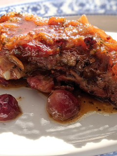 Una foto de Carre de cerdo con salsa agridulce 🍇