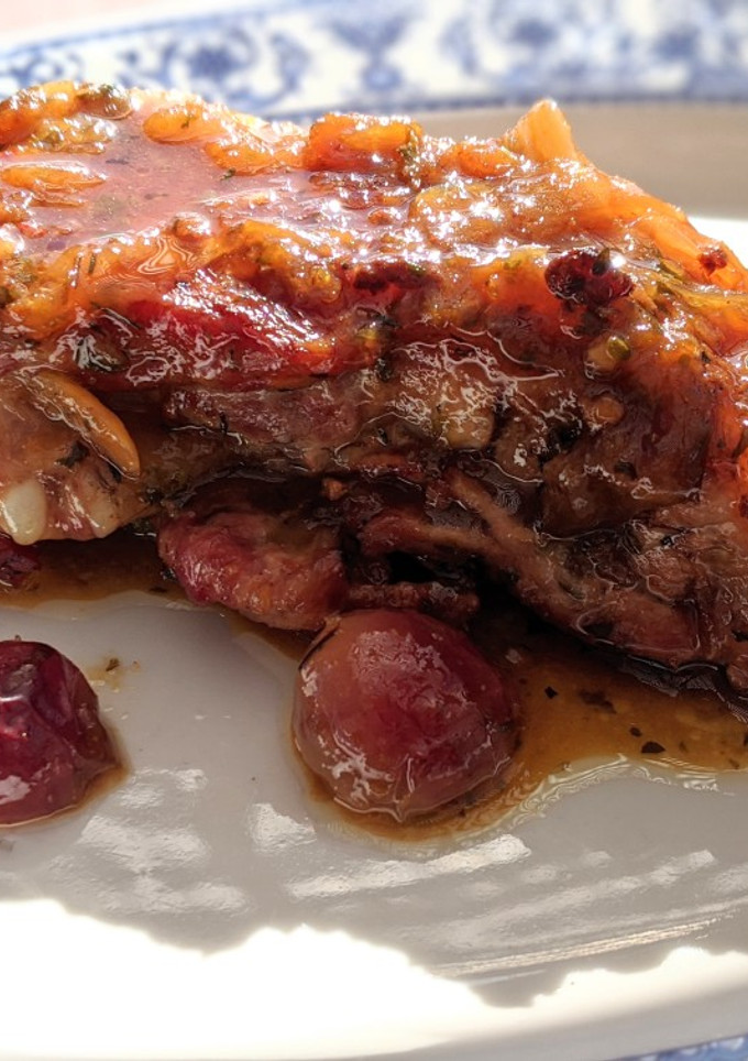 Una foto de Carre de cerdo con salsa agridulce 🍇