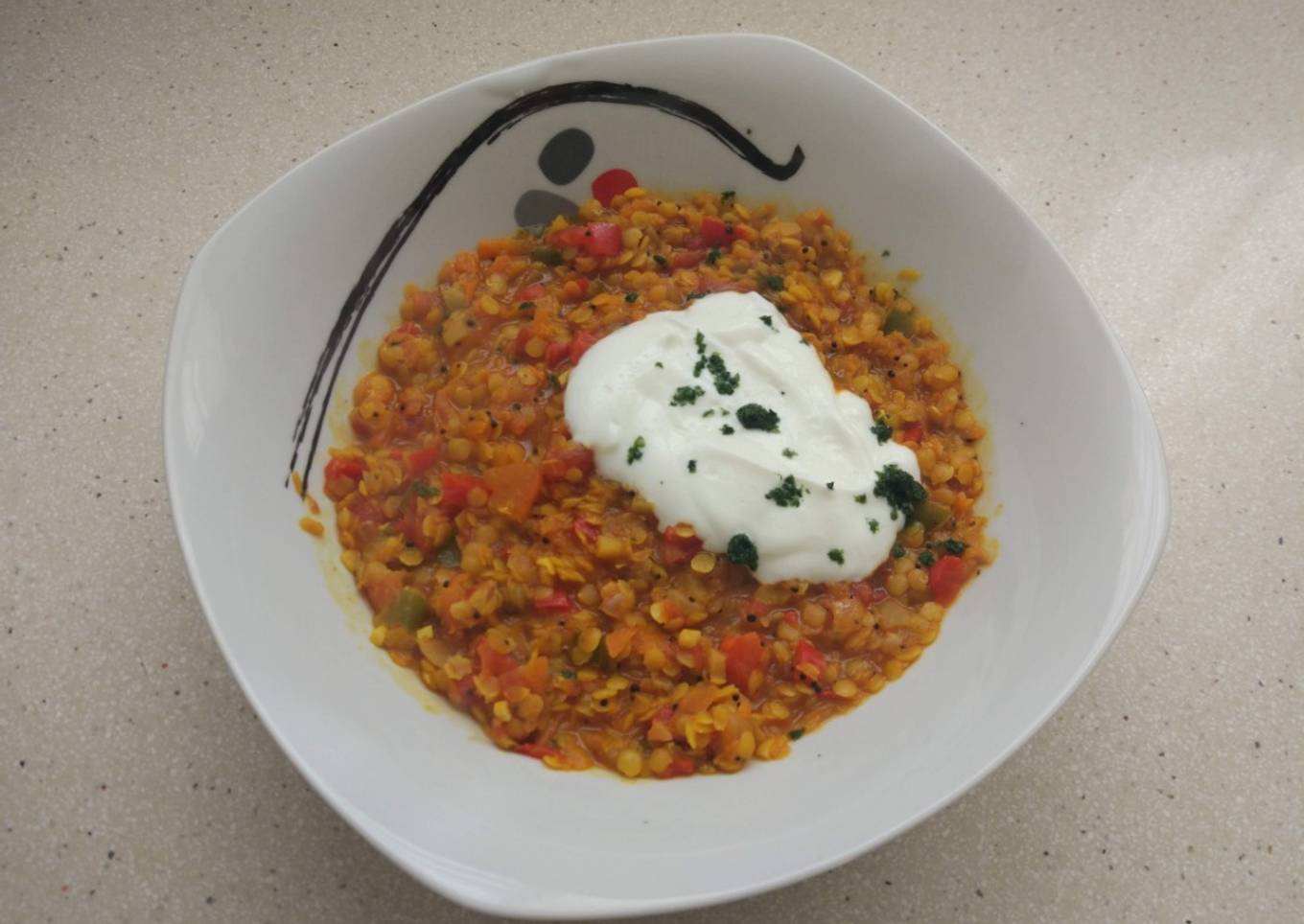 Dhal hindú de lentejas rojas