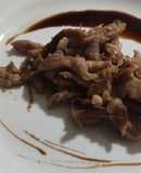 Fajitas de cerdo con cebolla