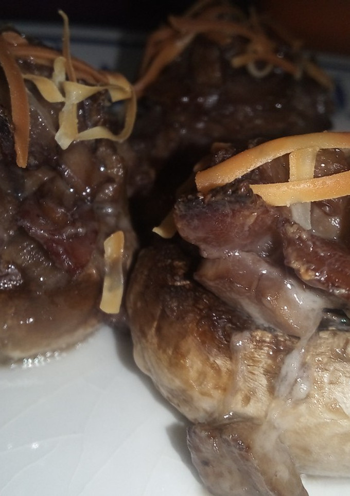 Una foto de Champiñones rellenos