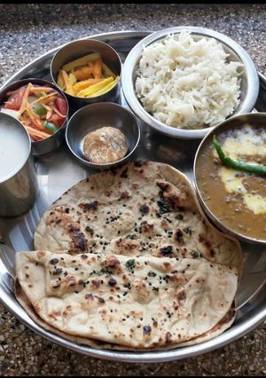 A picture of Oye Balle Balle, Swadisht Punjab Di Thali. Tusi Aa Jao 🪯.