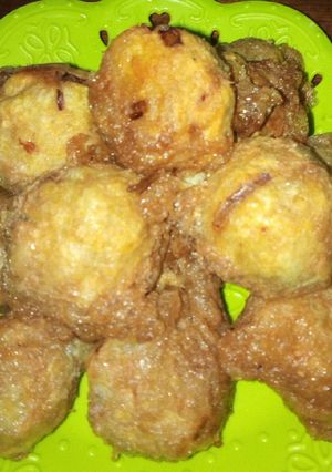 A picture of Yam balls.