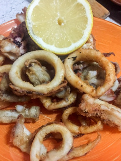 Una foto de Calamares a la Romana