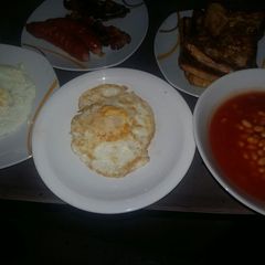 A picture of Breakfast Feast.