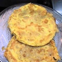 A picture of Egg Chapati/Roti.