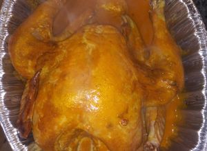 Una foto de Pavo en salsa criolla