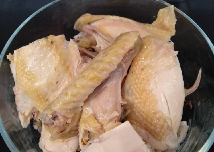 Bagaimana meracik Ayam rebus yang Bikin Ngiler
