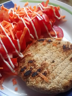 Una foto de Hamburguesas de soja 6 ingredientes (veganas)