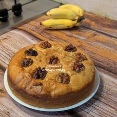 A picture of Eggless banana walnut cake.