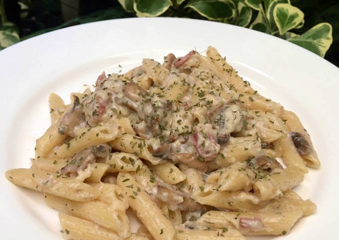 Resep Creamy Penne with Mushroom and Smoked Beef yang Lezat Sekali