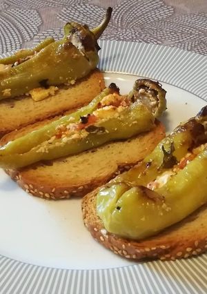 Φωτογραφία της συνταγής Πιπεριές με φέτα στο φούρνο