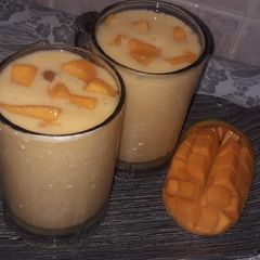 A picture of Mango Lassi.