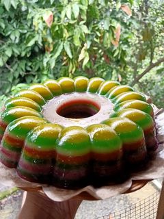 Foto resep Kue lapis tepung sagu sederhana