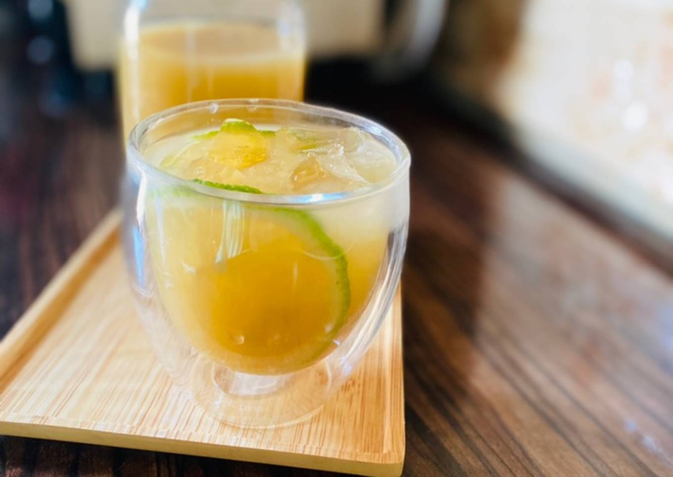 Sugarcane juice with ginger and lime/lemon juice