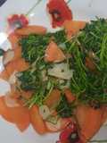 Tumis daun fenugreek (klabet)