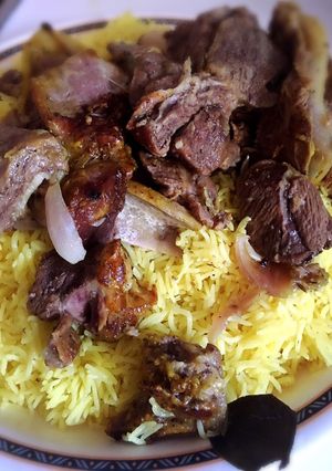 صورة لوصفة مندي لحم مع رز بالزعفران