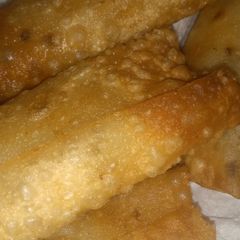 A picture of Cheese boti roll.
