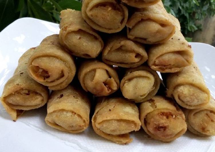 Recipe of Crispy Spring Rolls in 12 Minutes for Young Wife