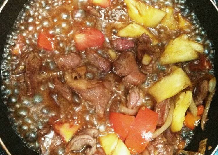 Langkah Mudah untuk Menyiapkan Kambing Asam Manis, Enak