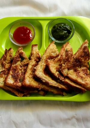 A picture of French toast.