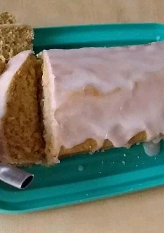 Una foto de Budín de limón de mamá 🍋 (económico, sin manteca, fácil)
