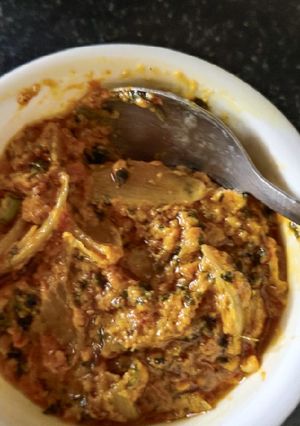A picture of Onion malai sabji.