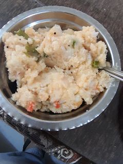 ઉપમા (Upma Recipe In Gujarati) રેસીપી મુખ્ય ફોટો