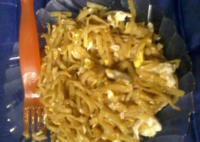 Cara Gampang Membuat 2. Spicy Garlic Noodle yang Enak Banget