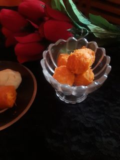 গাজরের লাড্ডু(Carrot laddo recipe in bengali) রেসিপির প্রধান ছবি