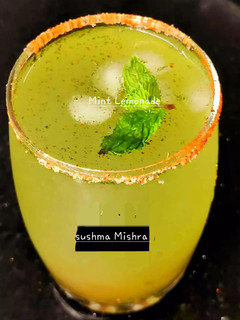 मिंट लेमोनेड (mint lemonade recipe in Hindi) रेसिपी मुख्य फोटो